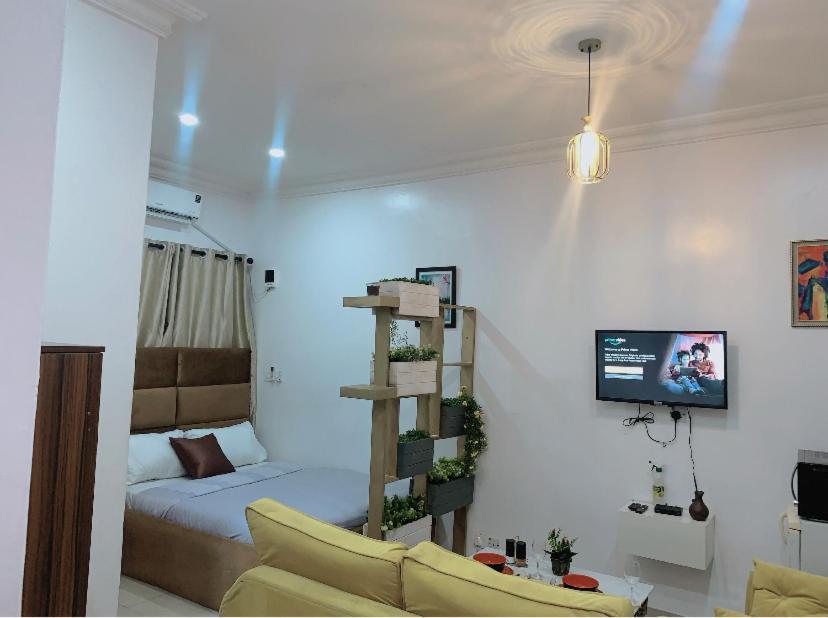 Apartament Cozy Studio Unit In Lekki Phase 1 - Kitchen, 24-7 Light, Wifi, Netflix Lagos Zewnętrze zdjęcie